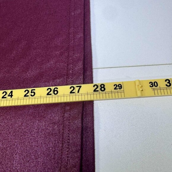 Men's Burgundy V-Neck Guess T-Shirt Large - Picture 8 of 8